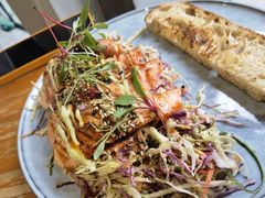 烤三文鱼沙拉-O'mills Sourdough Bakery&Bistro(永嘉路店)