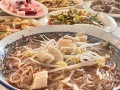 -茅屋大酒店