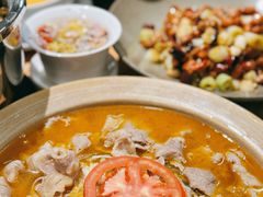 酸汤肥牛-巴蜀风·地道川菜(总店)