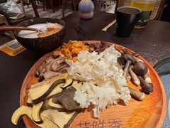 -芸鲜季·云南野生菌餐厅· 云南风物味研社(闵行店)