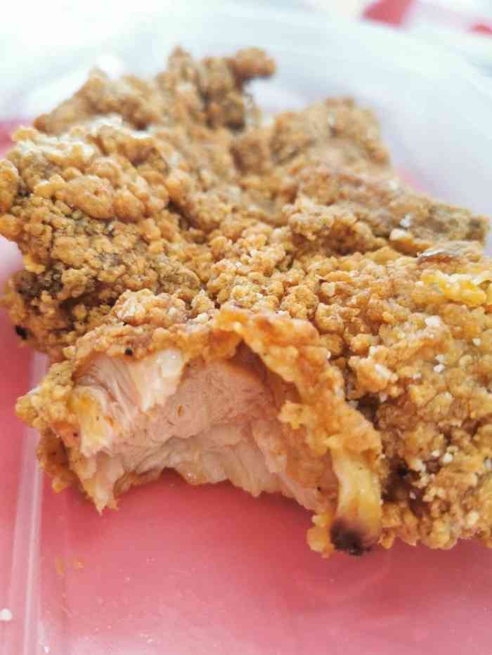 打分 往常日子里平平无奇的永和大王鸡排卤肉饭套餐,吃的我异常满足!