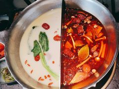 -湊湊火锅·茶憩(新中关购物中心店)