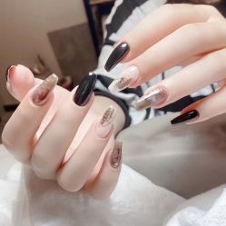 -悦指间美甲美睫