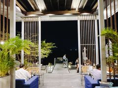 -网红落日悬崖餐厅 The Sky Gallery