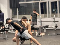 -盈丰路(地铁站)