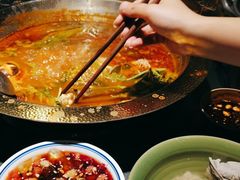 -野山舂·贵州现舂酸汤牛肉(东山店)