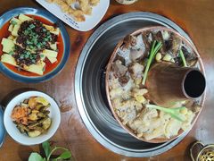 -岳记兴隆·青城腊排铜火锅(融创店)