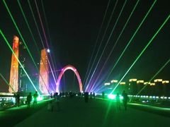 -南京眼步行桥