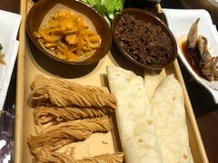 -渔民船说·北塘海鲜·天津菜·海肠捞饭(北塘古镇店)