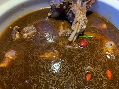 -亿诣蝎府炸酱面羊蝎子火锅(酷车小镇店)