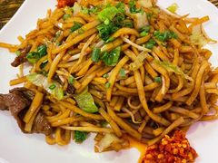 牛肉炒粿条-碳炉海鲜烧烤·1992(北京路店)