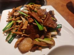 -黑鸡小馆(金源店)