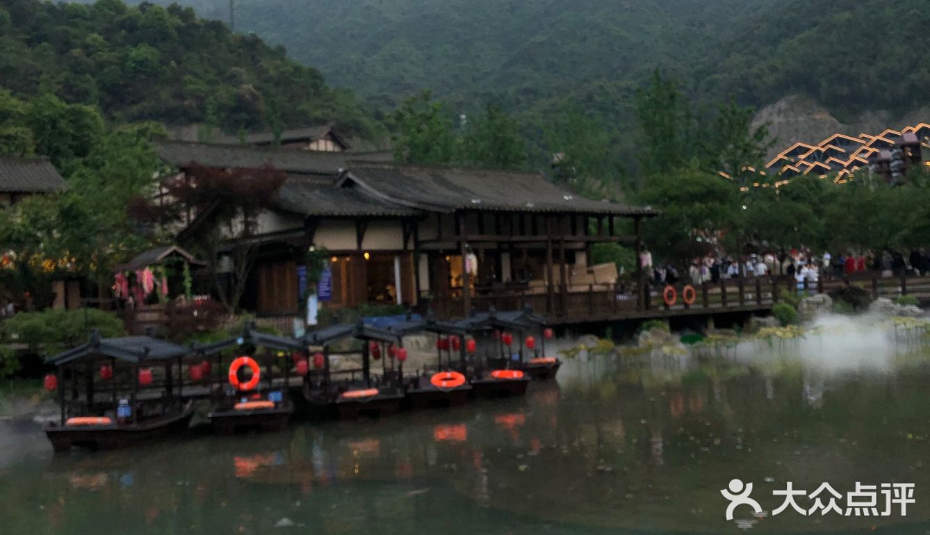 葛仙村度假村：过几天神仙的日子