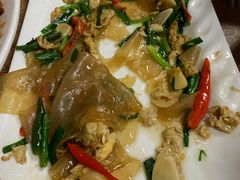 -鲁南仔·滕州炒鸡(经三路店)