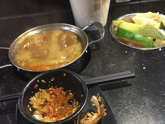 -汤响自助回转火锅百汇(乐峰广场店)