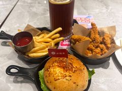 -必胜客(港汇店)