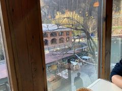 -北京水岸山吧度假村(雁栖镇店)
