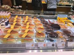-巴黎贝甜(常德路店)