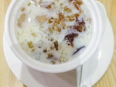 桃胶雪耳鲜奶露-小糖朝(恒信店)