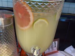-鸣记脆皮烤鱼·海鲜烤鱼(三八广场店)
