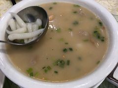 -鹏城人家海鲜酒家·23年老字号(较场尾店)