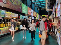 -海口骑楼小吃街