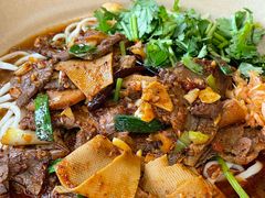 -方铲铲·成都板凳面(滨江银泰店)