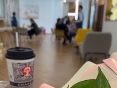 -上海宝信宝马4S店