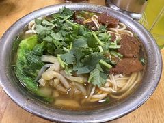 -朝阳路拉面店