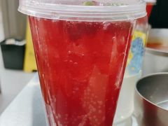 清爽解辣红石榴-蓉三少冒烤鸭·四川小吃集(北京首店)