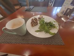 -元一希尔顿酒店·鲜切牛肉火锅禅自助餐厅