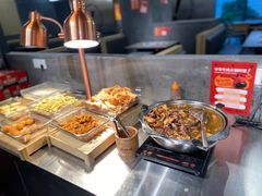 -张哞哞·鲜切牛肉自助火锅(高德置地店)