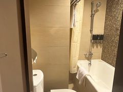 -香港华美达海景酒店