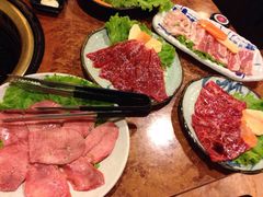 -炼火烤肉店