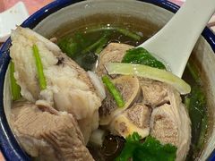 -汗腾格里·风味餐厅(新疆驻京办店)