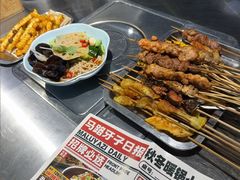 -马路牙子烧烤音乐酒馆(望京店)