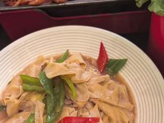 -红东阁东北菜烤肉酒馆(CROSS万象汇店)