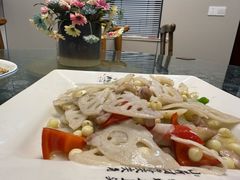 -小陆莲花蟹园农家乐(莲花岛店)