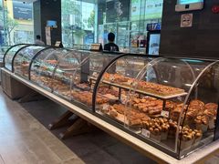 -巴黎贝甜(大宁国际商业广场店)