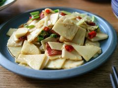 -爱啤精酿·民谣酒馆(滨江店)