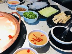-京韵胡同·酱香羊蝎子火锅涮肉(长寿路店)