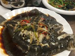 -睿柏云酒店-餐厅