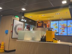 -麦当劳(轻轨曹杨路店)