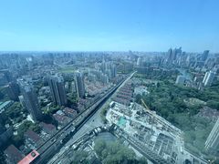 -上海龙之梦万丽酒店