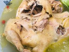 传统美味人参鸡-南郊宾馆·风味自助餐厅·山东十六地市特色菜
