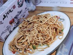 -山河屯铁锅炖·非遗铁锅炖(华强北店)