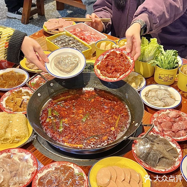 这种现炒火锅也太香了吧！嘎嘎xuan饭😋