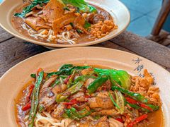 -方铲铲·成都板凳面(滨江银泰店)