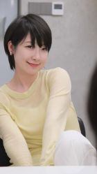 -首脑美发沙龙