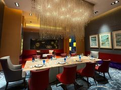 -AZUR聚(香格里拉饭店)